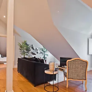 Iconic & Elegant Design 2 Bedroom Apt By Fs Appartamento